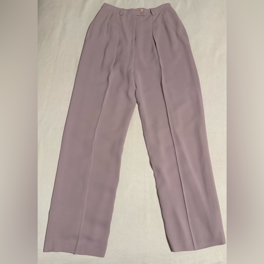 Rena Rowan Elegant Soft Mauve Women's Trousers, Size 6,
100% Rayon. NWOT